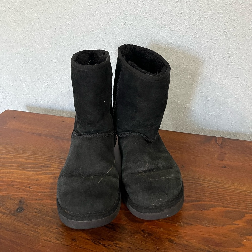 UGG Classic Short II Boots